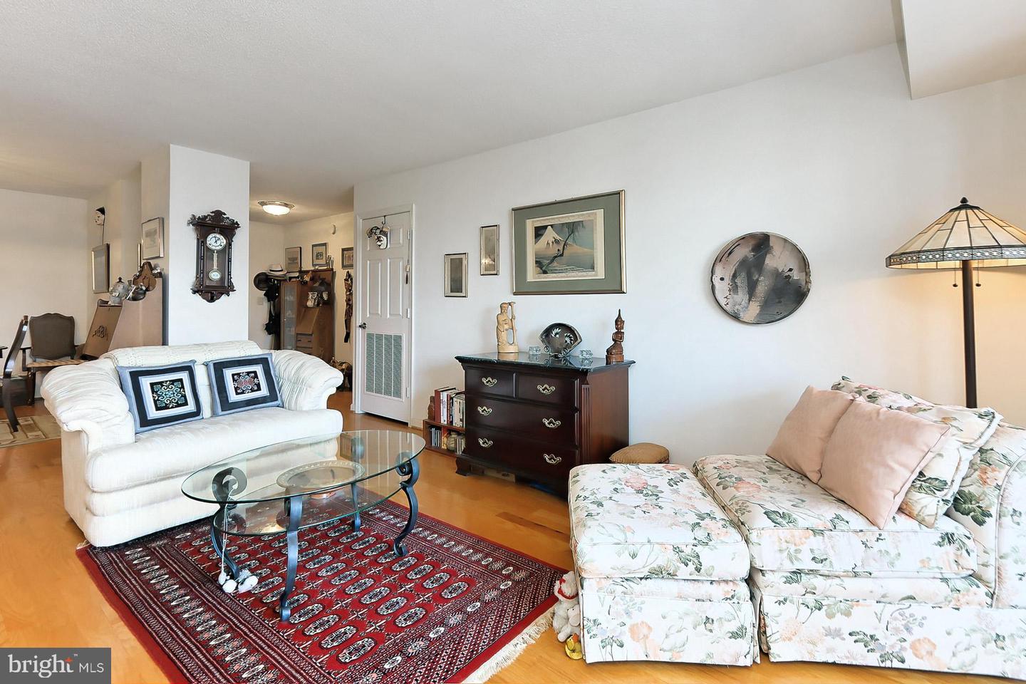 2121 Jamieson Ave 1807, Alexandria, VA 22314 MLS VAAX2015448