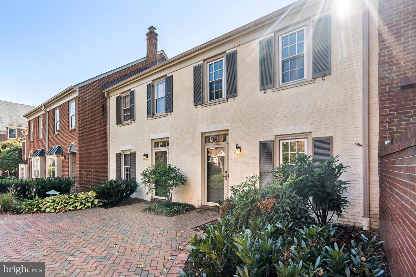 1215 Portner Rd, Alexandria, VA 22314 MLS VAAX2028398 Coldwell Banker