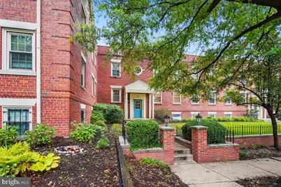 1305 E Abingdon Drive #3, Alexandria, VA 22314 - Photo 1