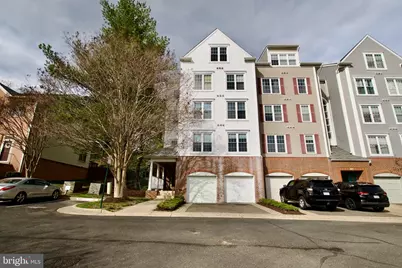 289 S Pickett Street #201, Alexandria, VA 22304 - Photo 1