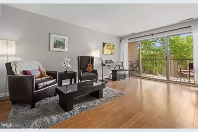 18 Canterbury Square #302, Alexandria, VA 22304 - Photo 1