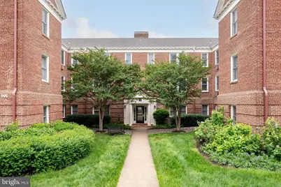 906 S Washington Street #101, Alexandria, VA 22314 - Photo 1