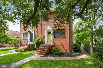 16 E Monroe Avenue, Alexandria, VA 22301 - Photo 1