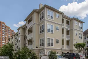 4550 Strutfield Ln, Alexandria, VA 22311 - Photo 1