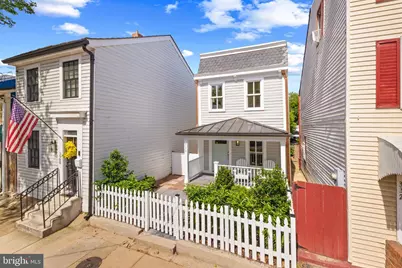 330 N Patrick Street, Alexandria, VA 22314 - Photo 1