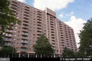 1225 Martha Custis Dr, Alexandria, VA 22302 - Photo 1