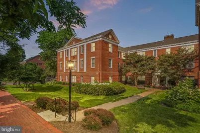 906 S Washington Street #311, Alexandria, VA 22314 - Photo 1