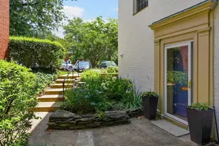 1619 Ripon Pl, Alexandria, VA 22302 - Photo 1