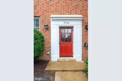 1718 W Abingdon Drive #302, Alexandria, VA 22314 - Photo 1