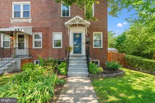 1610 Suter St, Alexandria, VA 22314 - Photo 1