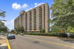 1225 Martha Custis Dr, Alexandria, VA 22302 - Photo 1