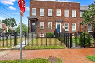 400 N Fayette St, Alexandria, VA 22314 - Photo 1