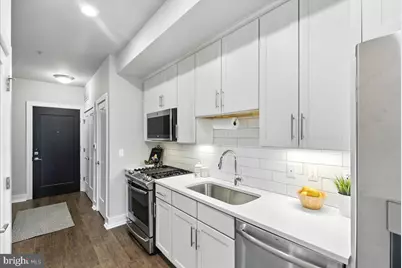 1800 Mount Vernon Avenue #102, Alexandria, VA 22301 - Photo 1