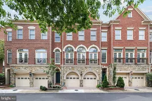 5203 Brawner Pl, Alexandria, VA 22304 - Photo 1