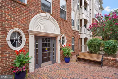 5116 Donovan Drive #105, Alexandria, VA 22304 - Photo 1