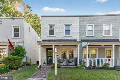 620 N Alfred Street N, Alexandria, VA 22314 - Photo 1