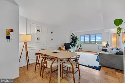 5340 Holmes Run Parkway #802, Alexandria, VA 22304 - Photo 1