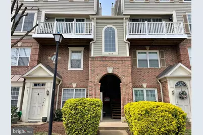 1809 Kenwood Avenue #303, Alexandria, VA 22302 - Photo 1
