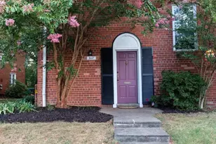 3117 Ravensworth Pl, Alexandria, VA 22302 - Photo 1