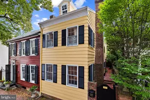 408 Wolfe St, Alexandria, VA 22314 - Photo 1