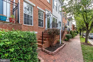 134 Cameron Station Blvd, Alexandria, VA 22304 - Photo 1