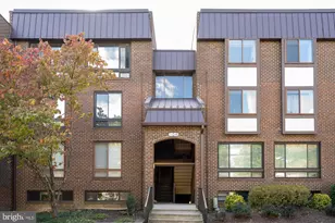 104 Roberts Ln, Alexandria, VA 22314 - Photo 1