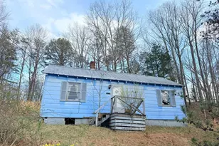 676 Arcadia Rd, Buchanan, VA 24066 - Photo 1