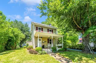 125 Virginia Ave, Berryville, VA 22611 - Photo 1