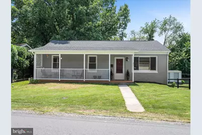 21 W Fairfax Street, Berryville, VA 22611 - Photo 1