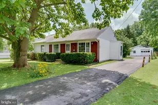 25 Byrd Ave, Berryville, VA 22611 - Photo 1