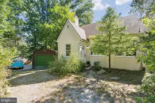 574 Timber Ln, Bluemont, VA 20135 - Photo 1