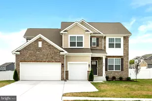 429 Norris St, Berryville, VA 22611 - Photo 1