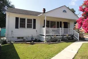 17212 Mulberry Ln, Bowling Green, VA 22427 - Photo 1