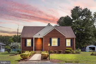 17202 Mulberry Ln, Bowling Green, VA 22427 - Photo 1