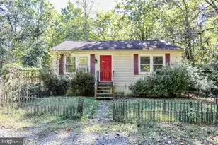 6475 Macedonia Rd, Woodford, VA 22580 - Photo 1