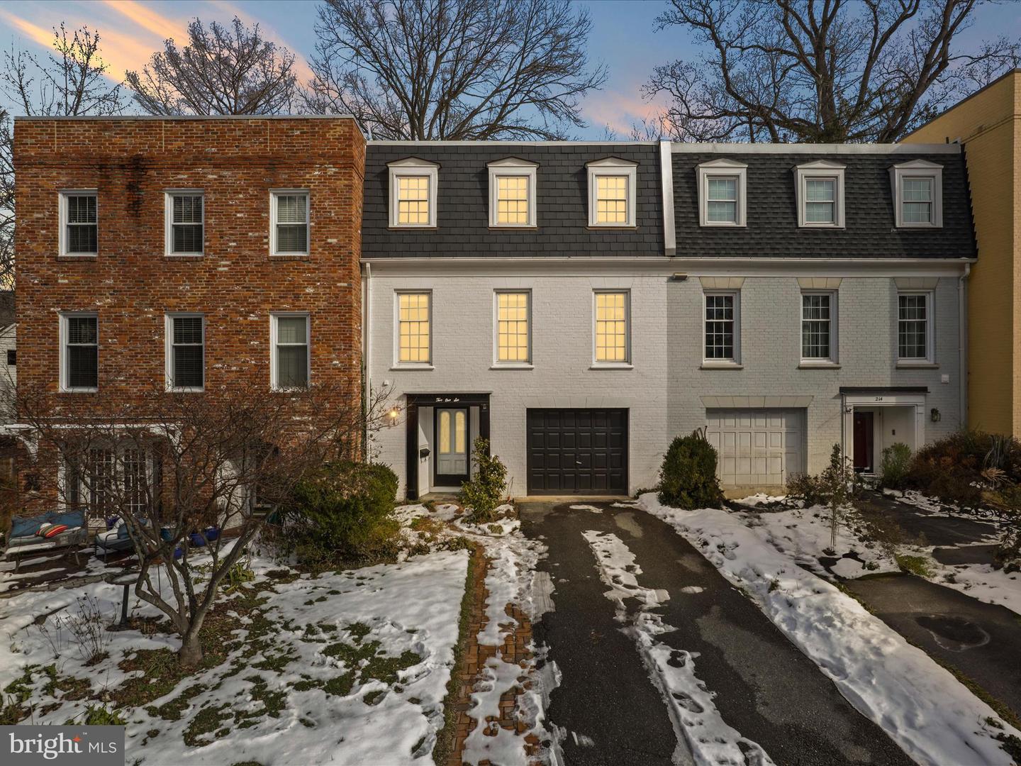 216 James Thurber Ct, Falls Church, VA 22046 MLS VAFA2002002