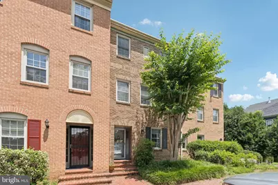 1272 S Washington Street, Falls Church, VA 22046 - Photo 1