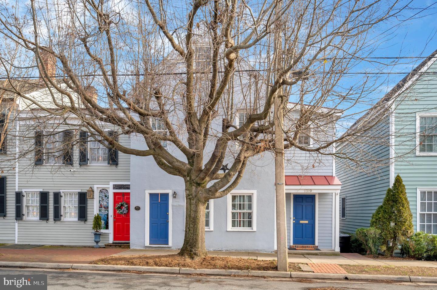 1319 Caroline St, Fredericksburg, VA 22401 MLS VAFB2003430 Coldwell