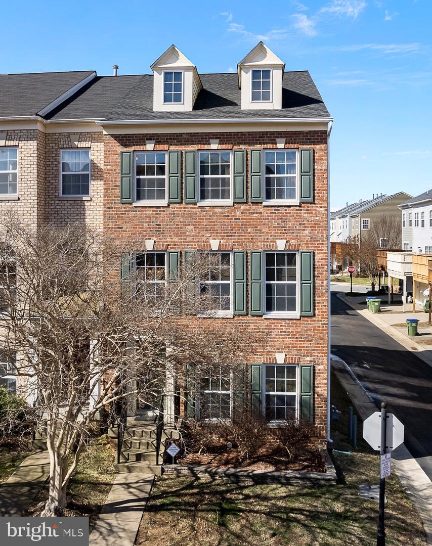 1107 Posey Ln, Fredericksburg, VA 22401 MLS VAFB2003522 Coldwell Banker