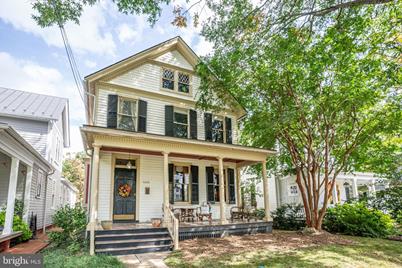 1403 Washington Avenue, Fredericksburg, VA 22401 - Photo 1