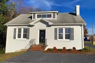 1820 Woodlyn Dr, Fredericksburg, VA 22401 - Photo 1