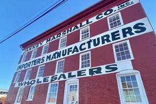 401 Princess Anne St, Fredericksburg, VA 22401 - Photo 1