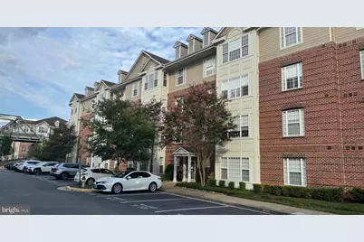 701 Cobblestone Boulevard #T7, Fredericksburg, VA 22401 - Photo 1