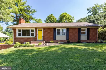 305 Stonewall Drive, Fredericksburg, VA 22401 - Photo 1