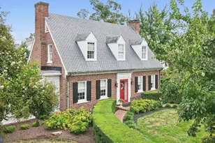 1109 Littlepage St, Fredericksburg, VA 22401 - Photo 1