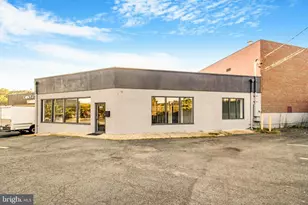 3220 Blenheim Blvd, Fairfax, VA 22030 - Photo 1