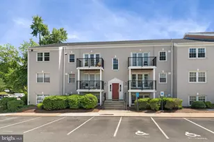 9445 Fairfax Blvd, Fairfax, VA 22031 - Photo 1