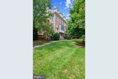 10605 Yorktown Drive, Fairfax, VA 22030 - Photo 1