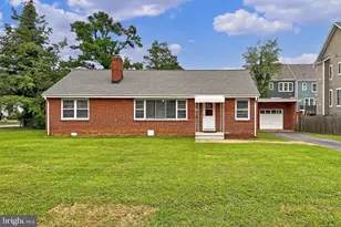 10818 Second St, Fairfax, VA 22030 - Photo 1