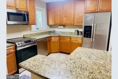 10907 Maple Street, Fairfax, VA 22030 - Photo 1